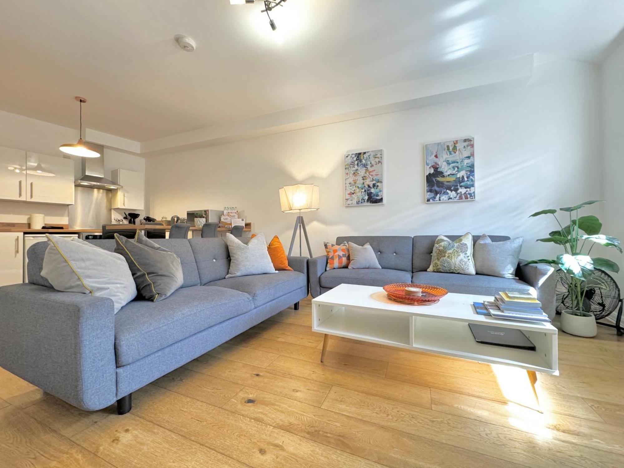 Nordic Suites อัลเวอร์สตัน ภายนอก รูปภาพ